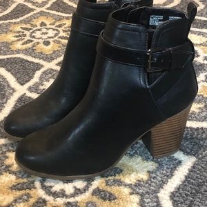 Ankle boots